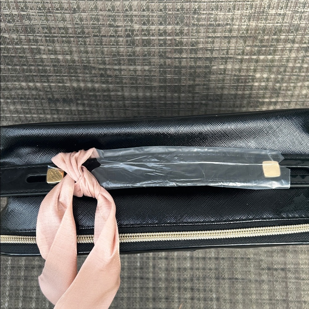 Lancôme Paris Black Cosmetic Bag - Picture 2 of 5